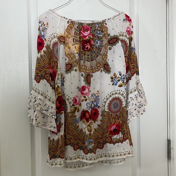 Flower And Paisley Bohemian Bell Sleeved Top - Picture 5 of 5